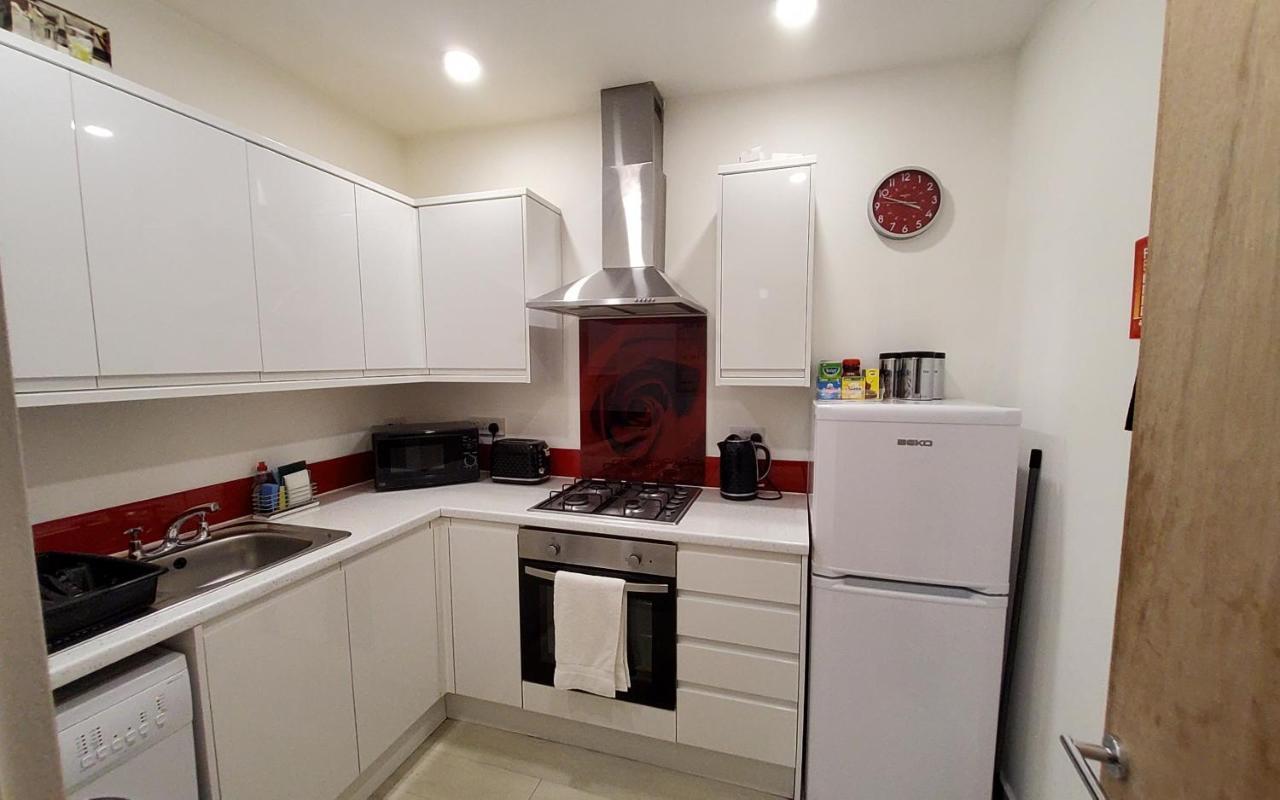 Leith Spectacular Apartment By Sensational Stay Short Lets & Serviced Accommodation With 6 Separate Beds & 2 Baths Единбург Екстер'єр фото