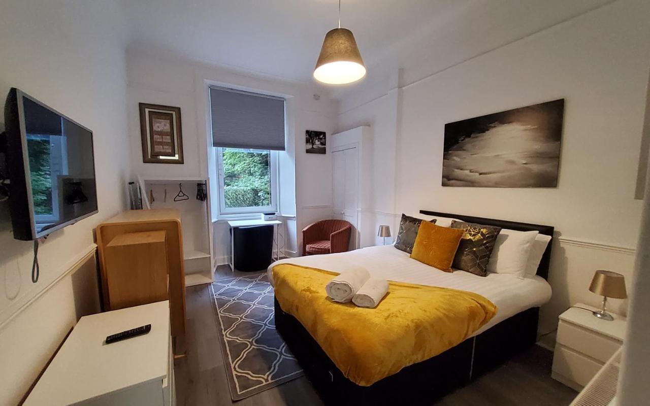 Leith Spectacular Apartment By Sensational Stay Short Lets & Serviced Accommodation With 6 Separate Beds & 2 Baths Единбург Екстер'єр фото