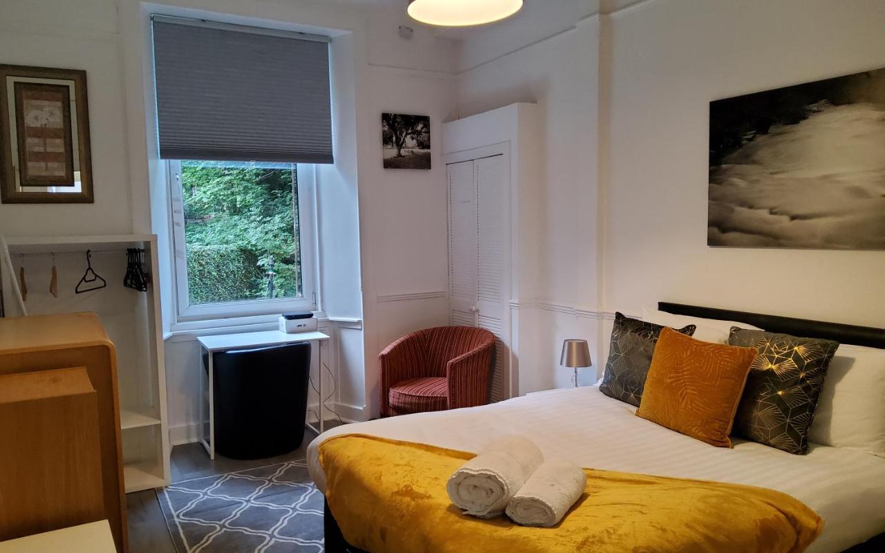 Leith Spectacular Apartment By Sensational Stay Short Lets & Serviced Accommodation With 6 Separate Beds & 2 Baths Единбург Екстер'єр фото